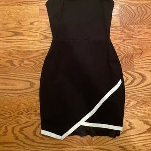 woman’s dress, size 2